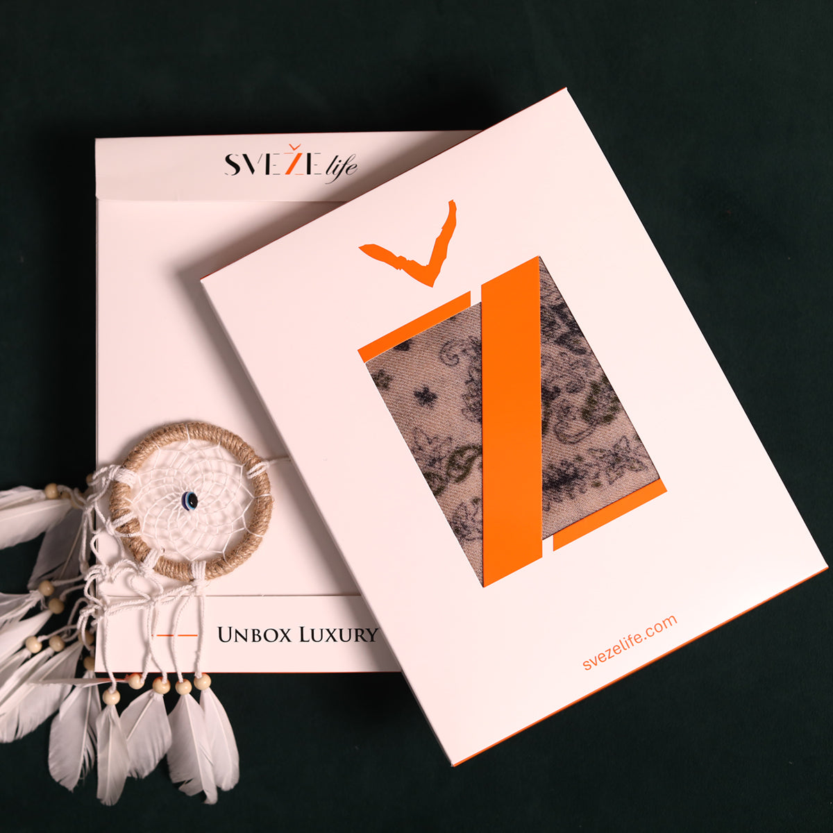 Starlight Paisley Print Wool Scarf - Off-white | SVEŽElife