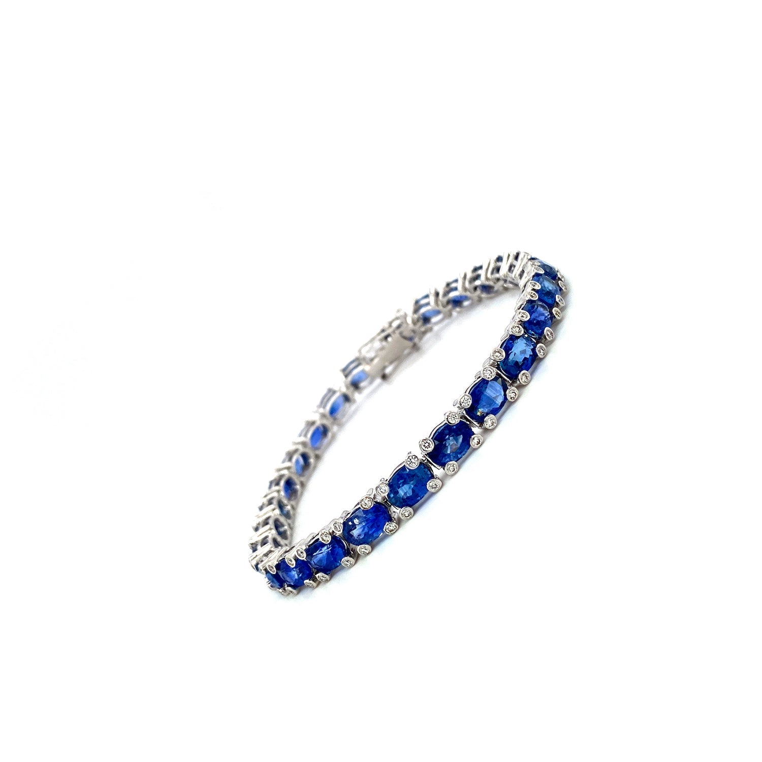 Sapphire and Diamond Bracelet in 18K White Gold - KGD 41376