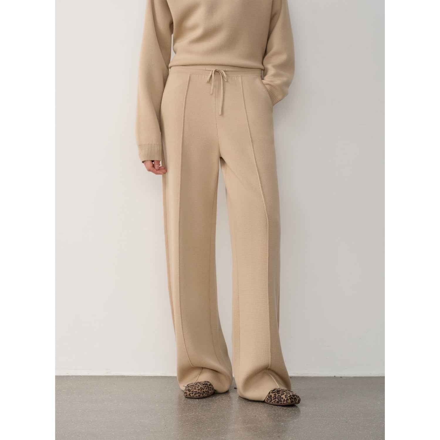 Fireladyfur Women's Wool Knit Hooded Set"Urban One"