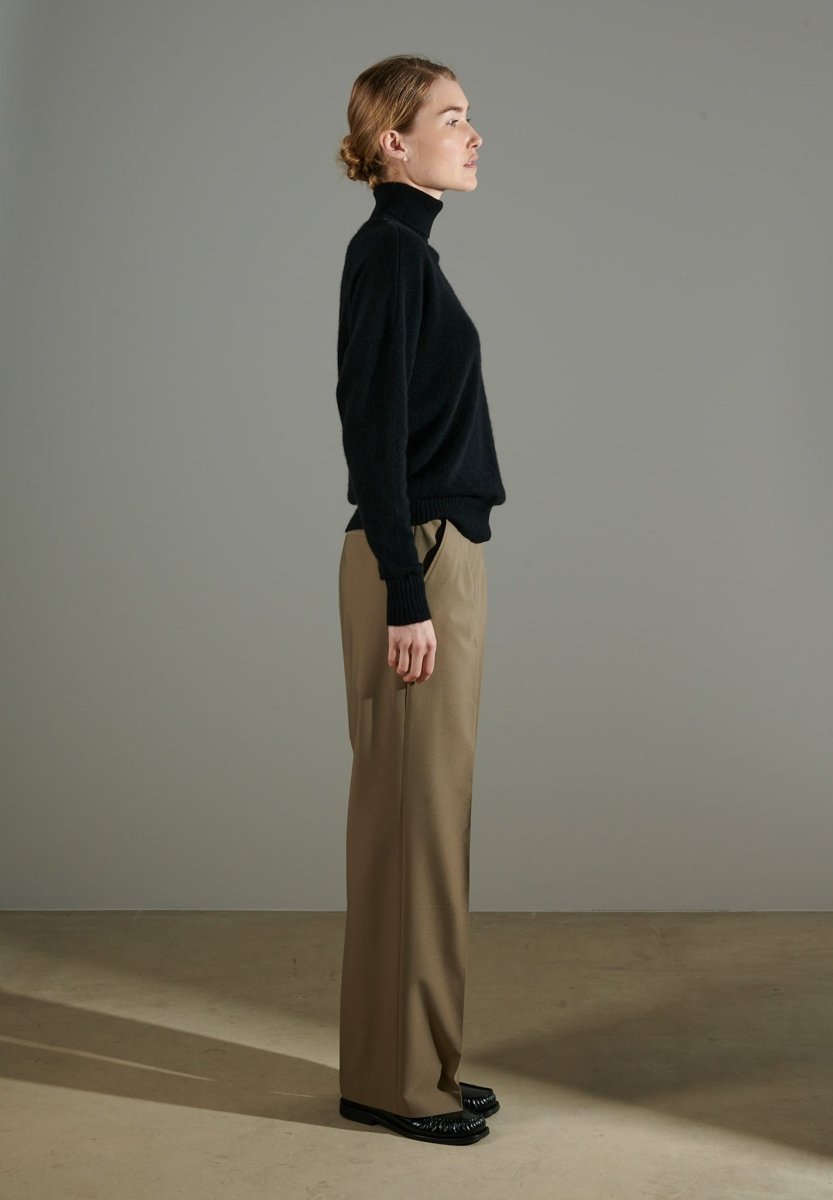 Pull col roulé femme en cachemire noir - NAMI 7