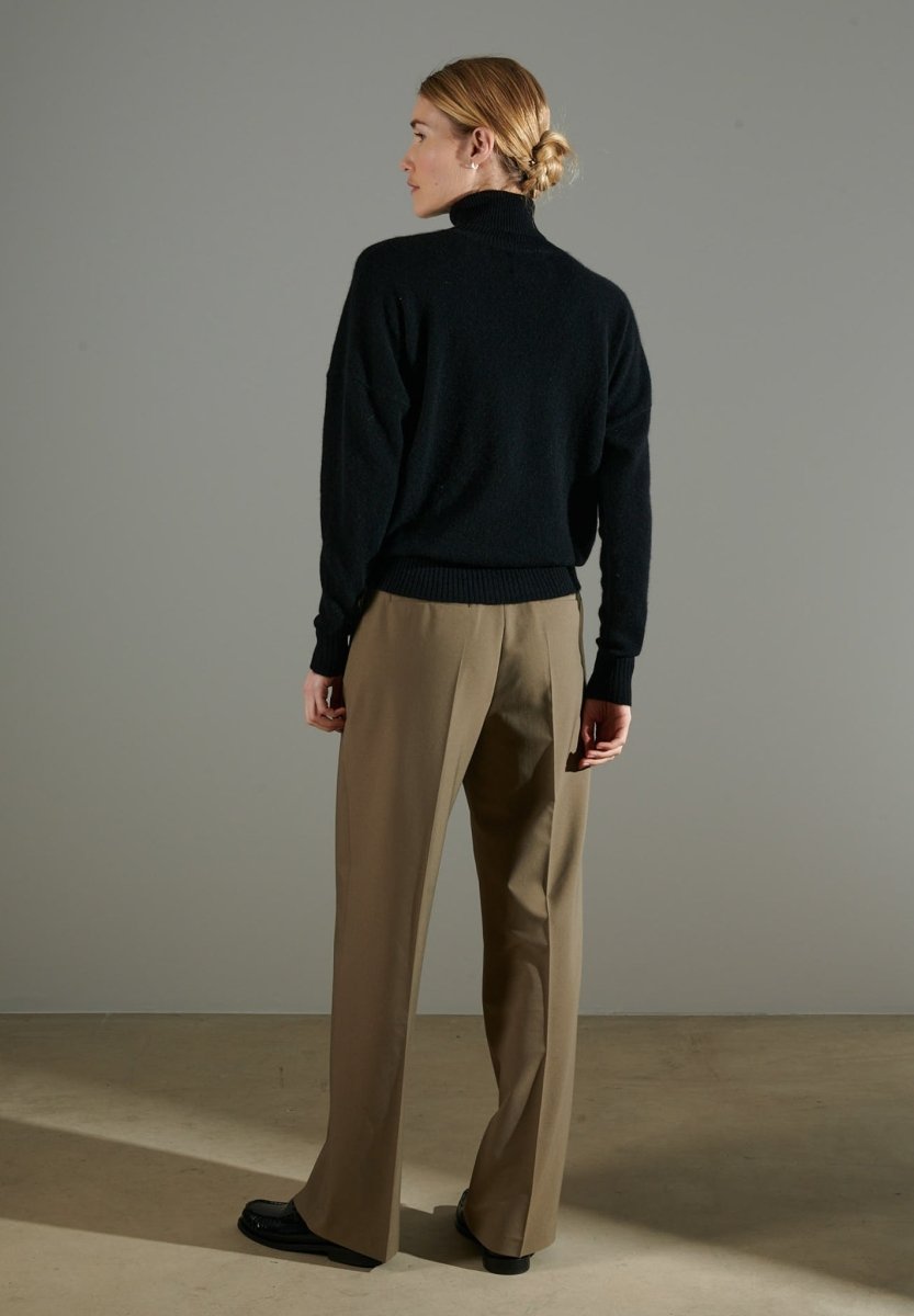 Pull col roulé femme en cachemire noir - NAMI 7