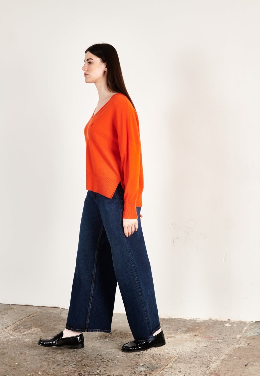 Pull col V femme en cachemire mandarine - HANA 1